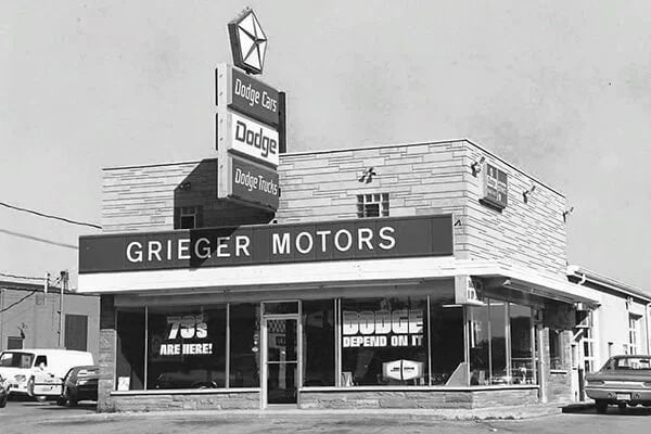 Chrysler & Dodge Dealership